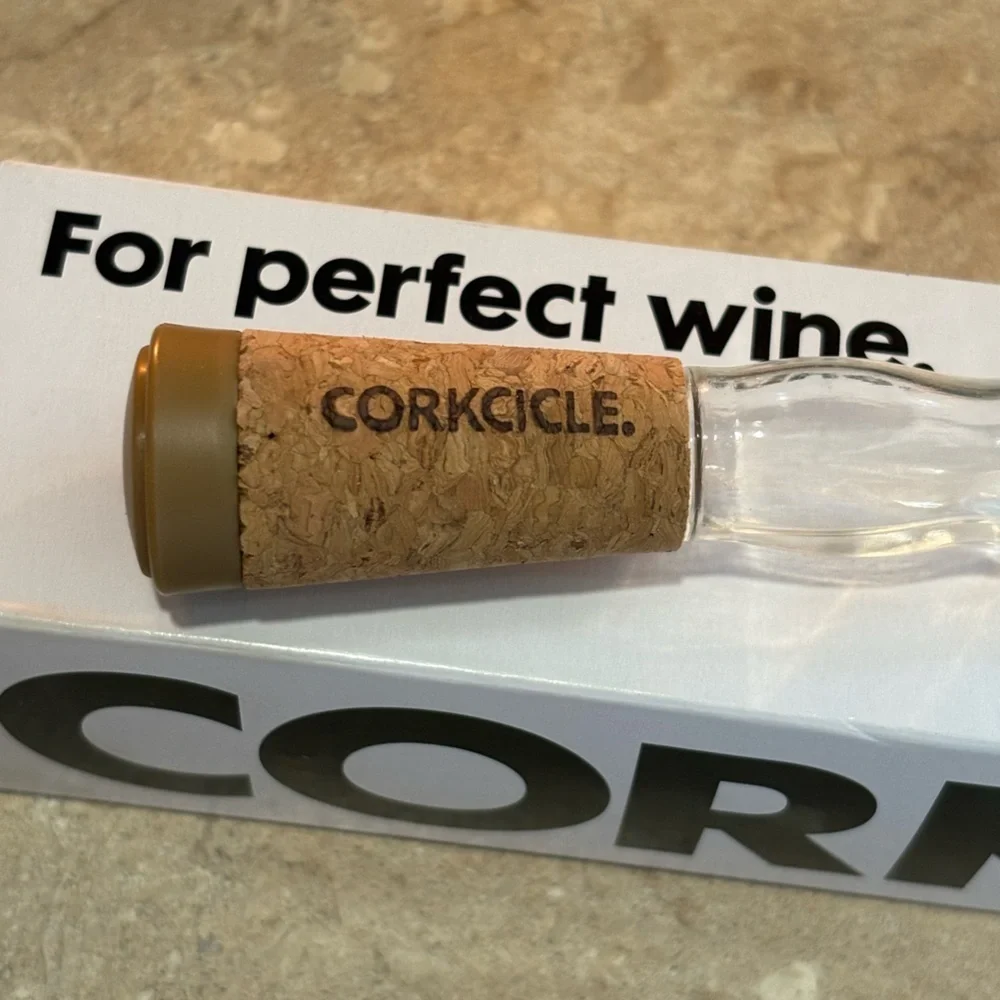Corkcicle stylish wine